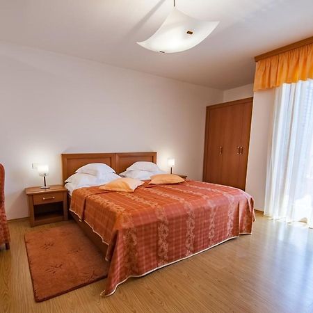 Villa Magnolija Đảo Đảo Cres Ngoại thất bức ảnh